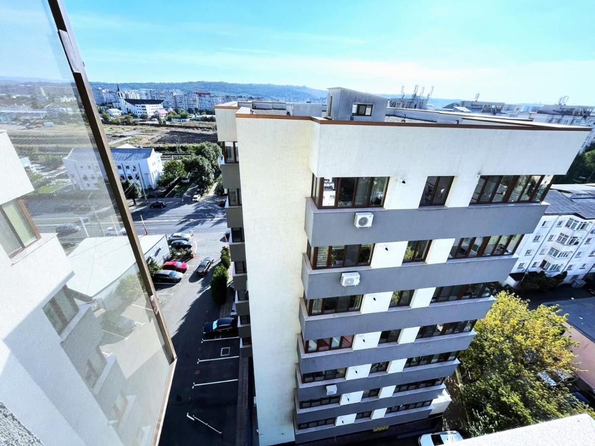 Taste Of Iasi - Two Room Apartment - Central - Sunset Touch エクステリア 写真