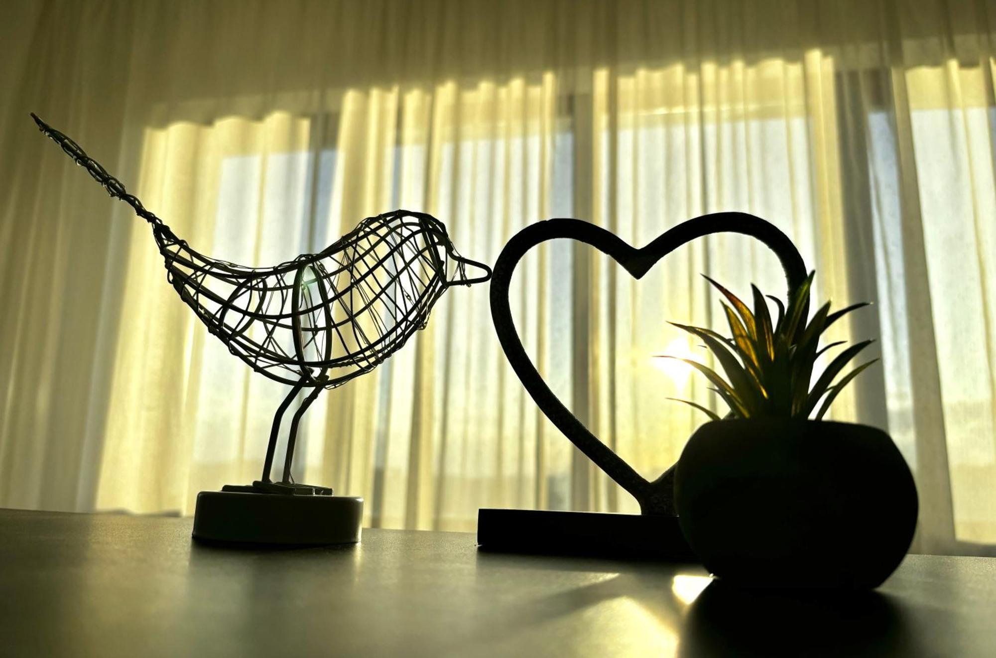Taste Of Iasi - Two Room Apartment - Central - Sunset Touch エクステリア 写真